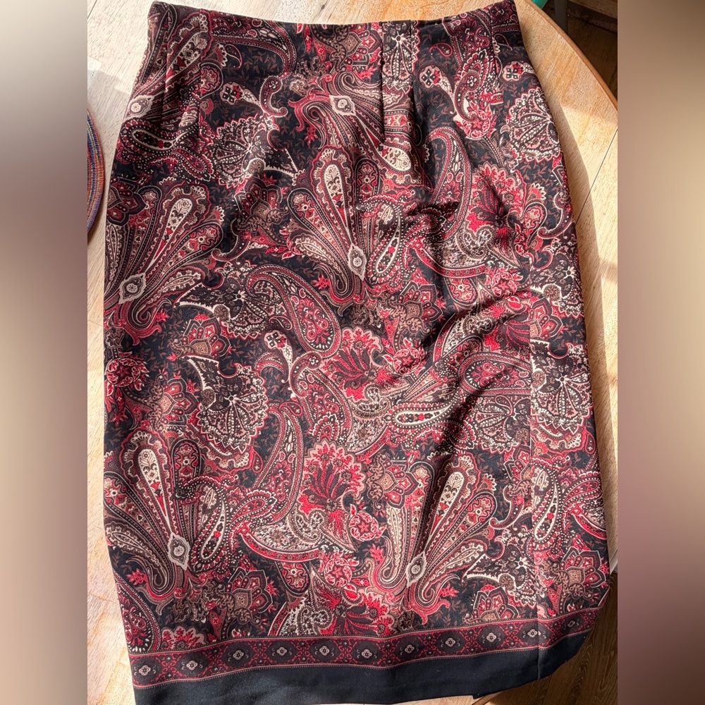 Briggs New York women’s plus size 20w whimsigoth paisley skirt